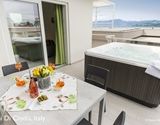 Spa Lodge L